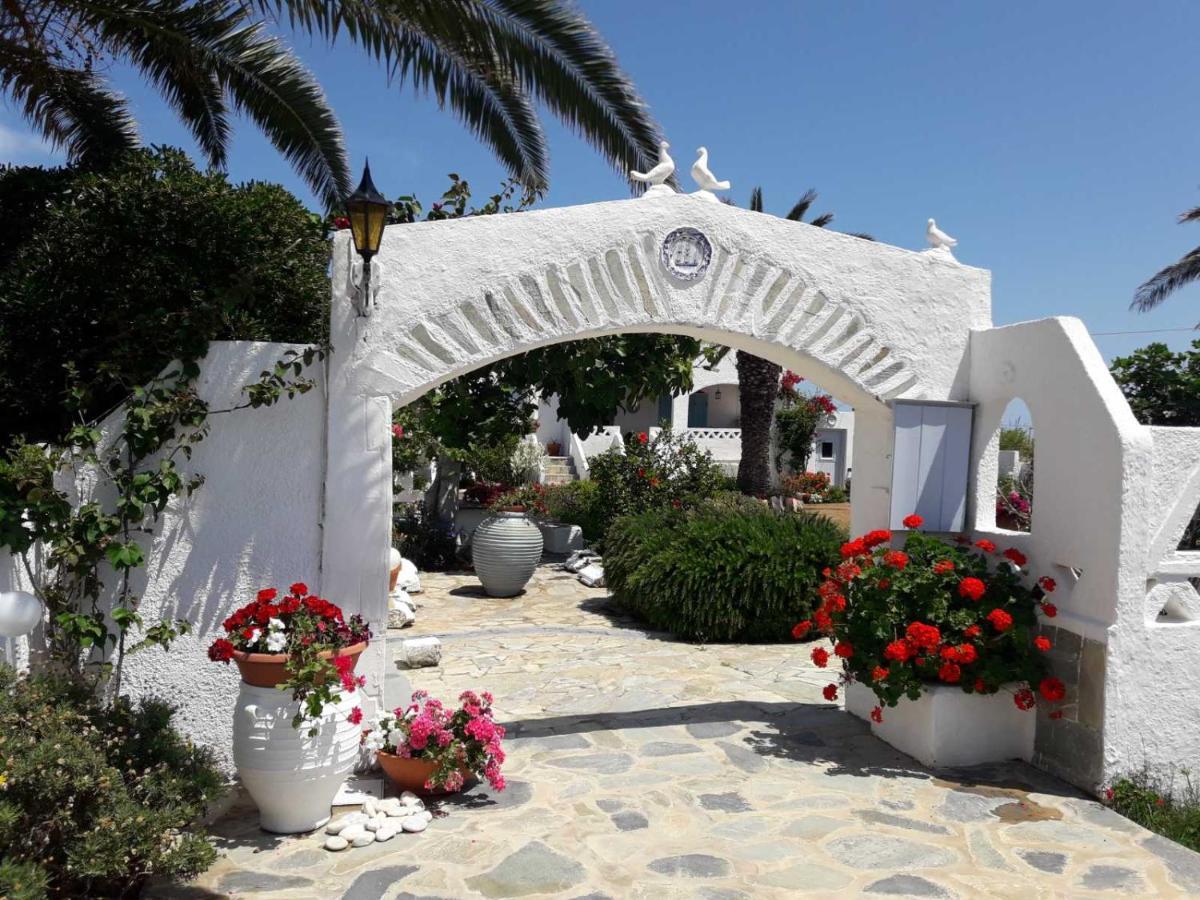 Nyfes Traditional Boutique Frosyni Skyros Exterior foto